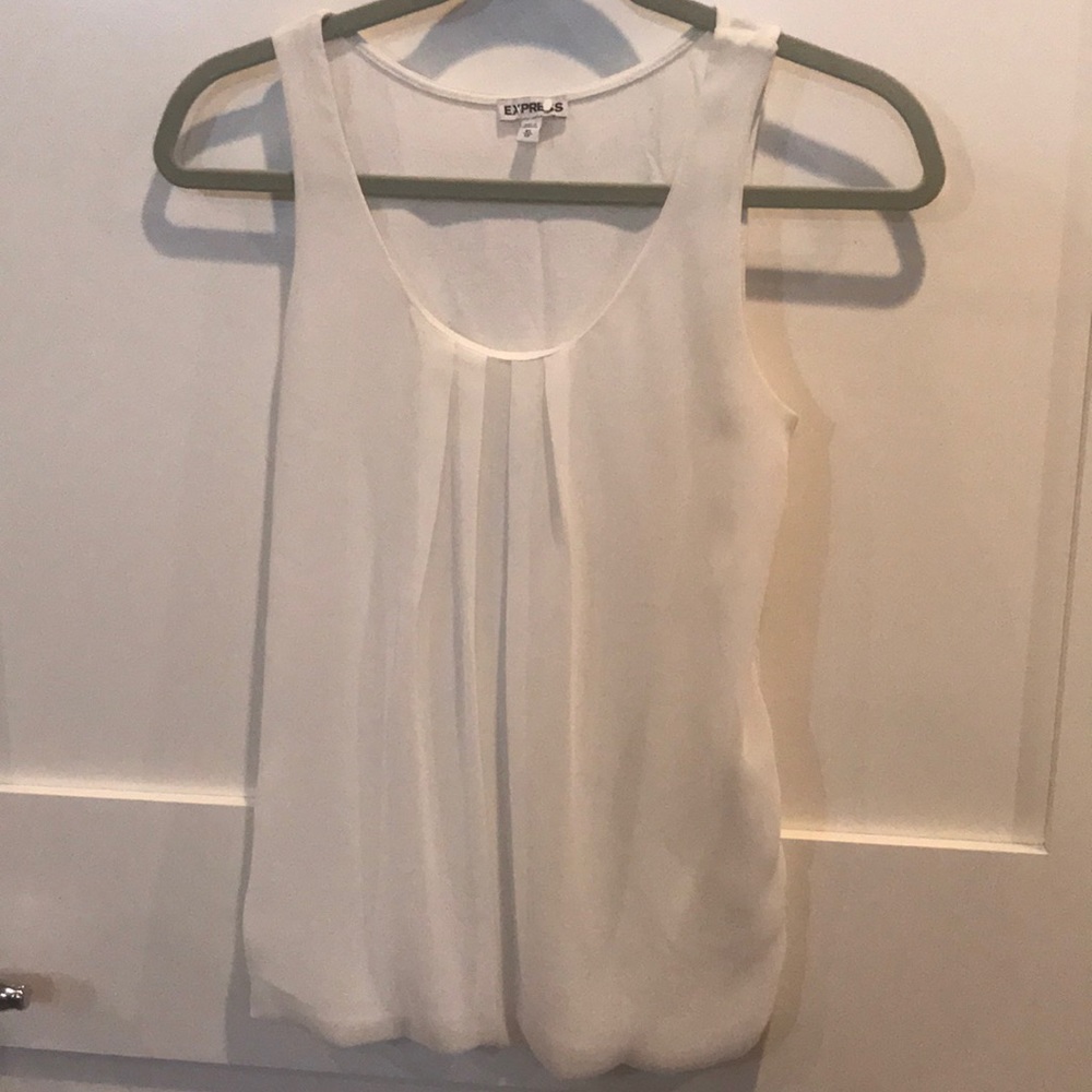 Off white professional top